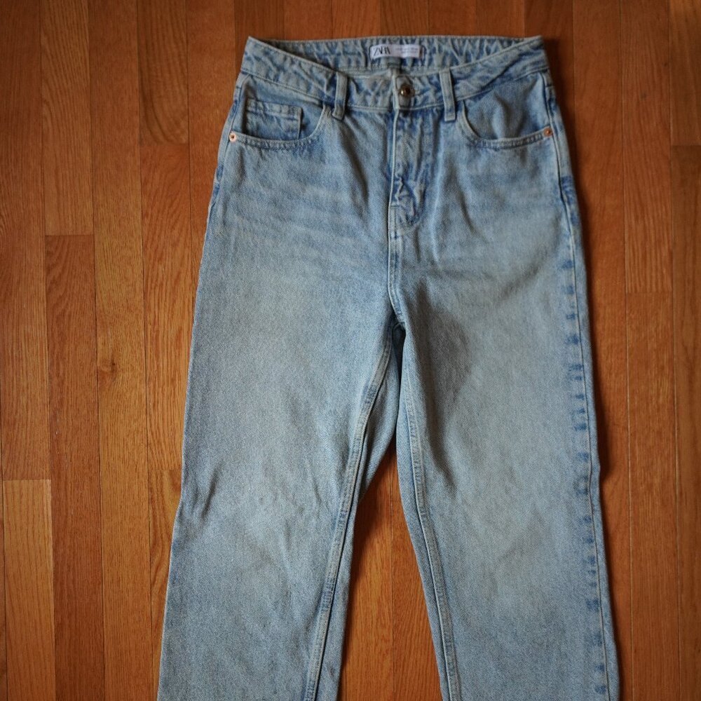 ZARA Distressed Jeans || 4